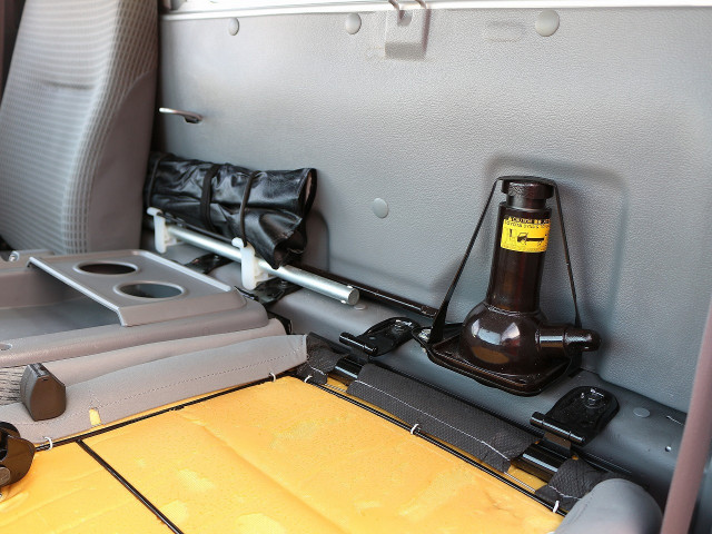 トヨタダイナアルミブロック小型（2t・3t）[写真22]