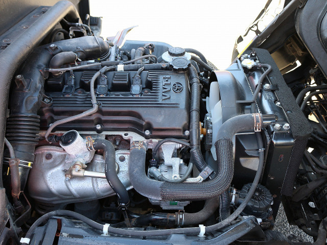 トヨタダイナアルミブロック小型（2t・3t）[写真24]