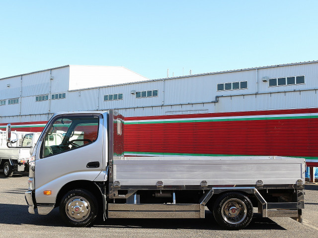 トヨタダイナアルミブロック小型（2t・3t）[写真05]