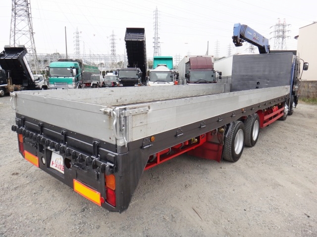 いすゞギガセルフクレーン5段大型（10t）[写真02]