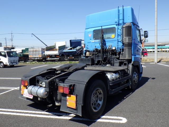 日野プロフィアトレーラーヘッド（トラクターヘッド）大型（10t）[写真02]