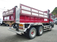 いすゞギガダンプ大型（10t）[写真02]