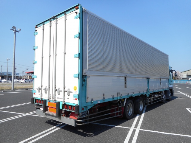 三菱ふそうスーパーグレートアルミウイング大型（10t）[写真02]