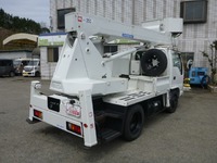 いすゞエルフ高所作業車小型（2t・3t）[写真02]