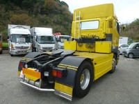 日野プロフィアトレーラーヘッド（トラクターヘッド）大型（10t）[写真02]