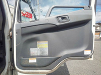 三菱ふそうファイター平ボディ増トン（6t・8t）[写真25]