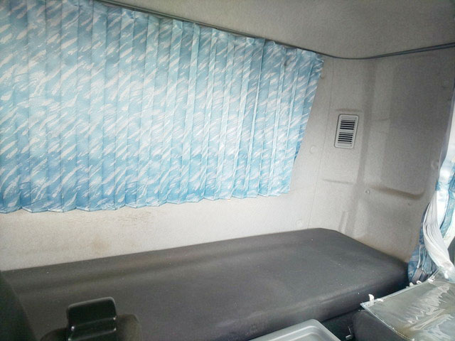 三菱ふそうファイター平ボディ増トン（6t・8t）[写真29]