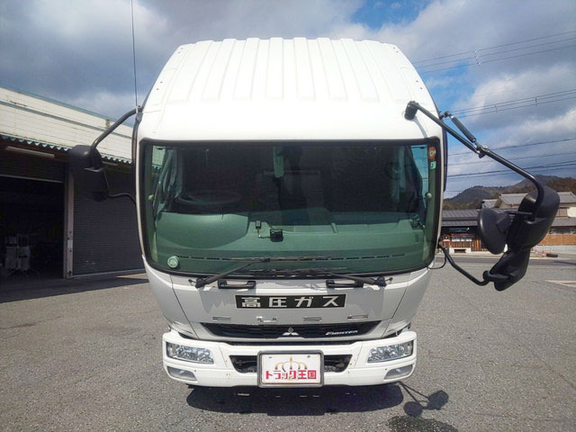 三菱ふそうファイター平ボディ増トン（6t・8t）[写真07]