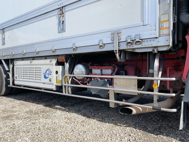 いすゞギガ冷蔵冷凍ウイング大型（10t）[写真18]