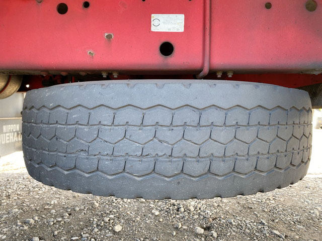 いすゞギガ冷蔵冷凍ウイング大型（10t）[写真19]