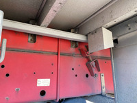 いすゞギガ冷蔵冷凍ウイング大型（10t）[写真21]