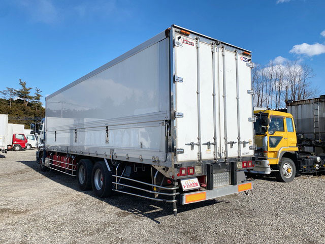 いすゞギガ冷蔵冷凍ウイング大型（10t）[写真04]