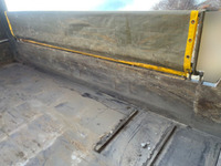 いすゞエルフローダーダンプ小型（2t・3t）[写真10]