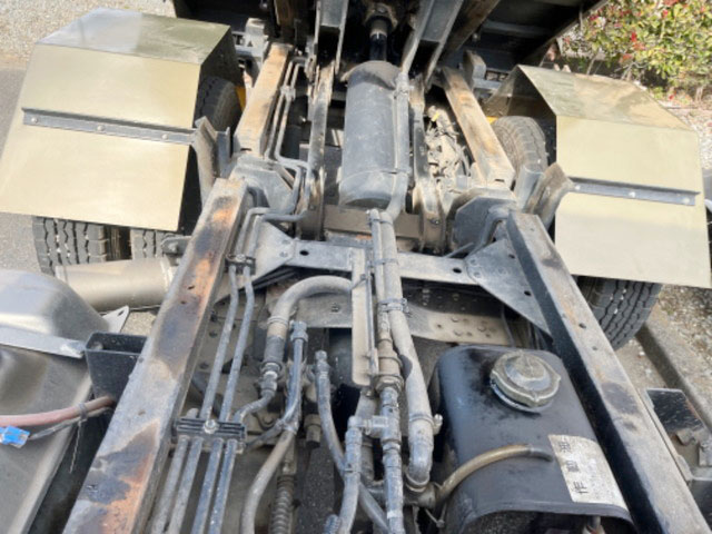 いすゞエルフローダーダンプ小型（2t・3t）[写真15]