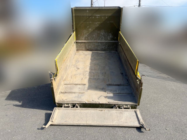 いすゞエルフローダーダンプ小型（2t・3t）[写真07]