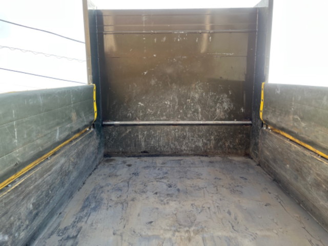 いすゞエルフローダーダンプ小型（2t・3t）[写真08]