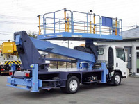 いすゞエルフ高所作業車小型（2t・3t）[写真02]