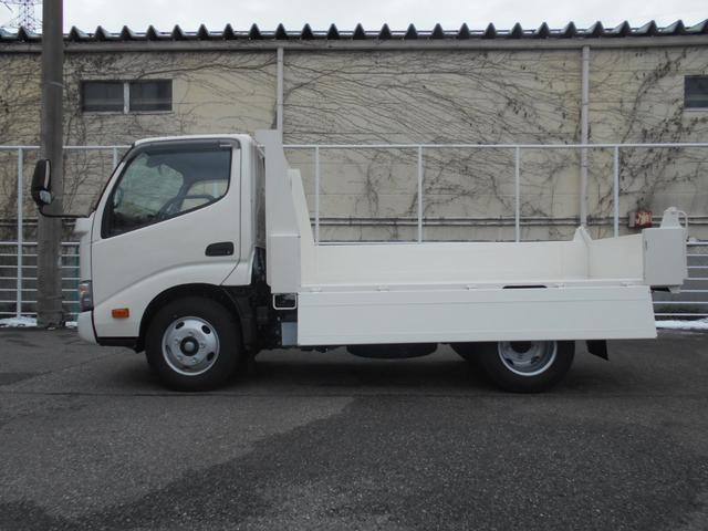 日野デュトロダンプ小型（2t・3t）[写真10]