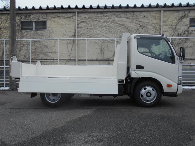 日野デュトロダンプ小型（2t・3t）[写真11]