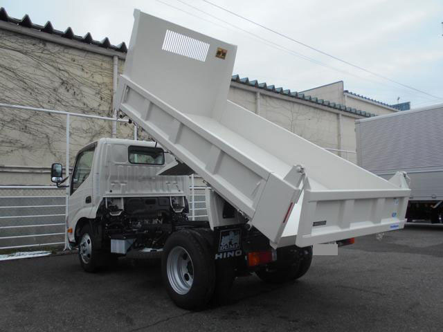 日野デュトロダンプ小型（2t・3t）[写真12]