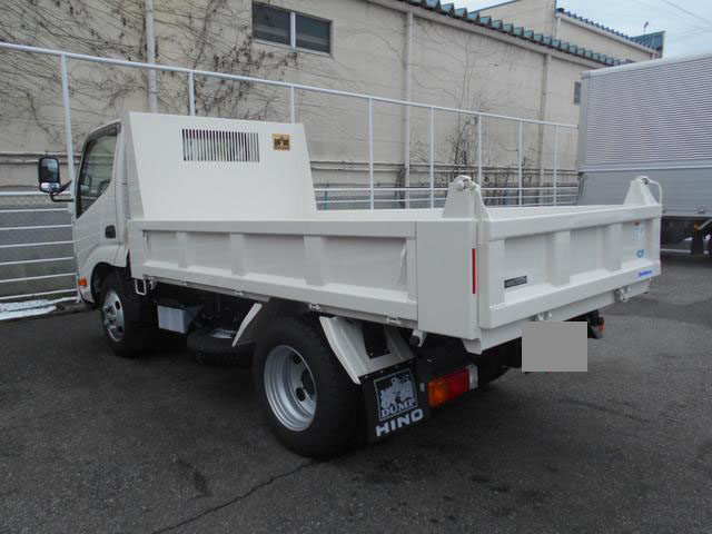 日野デュトロダンプ小型（2t・3t）[写真02]