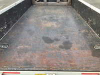 三菱ふそうキャンター平ボディ小型（2t・3t）[写真13]