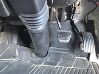 三菱ふそうキャンター平ボディ小型（2t・3t）[写真37]