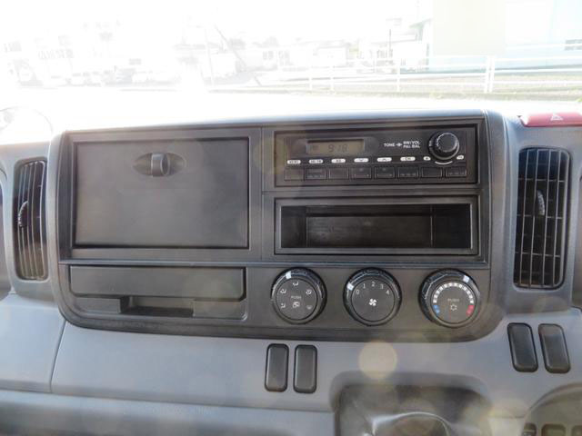 三菱ふそうキャンターダンプ小型（2t・3t）[写真11]