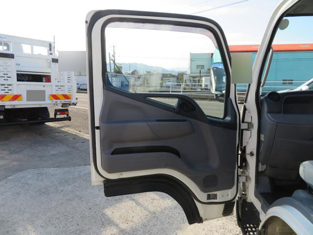 三菱ふそうキャンターダンプ小型（2t・3t）[写真20]