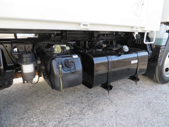 三菱ふそうキャンターダンプ小型（2t・3t）[写真39]