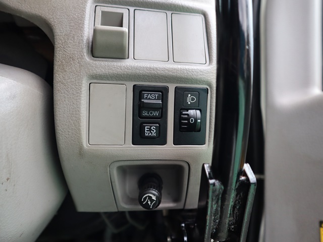 日野デュトロ高所作業車小型（2t・3t）[写真32]