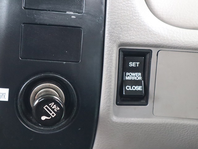 日野デュトロ高所作業車小型（2t・3t）[写真33]