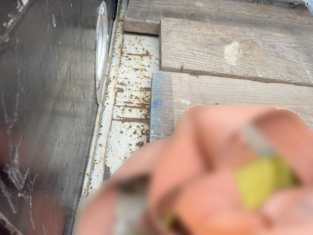 いすゞフォワードユニック4段中型（4t）[写真13]