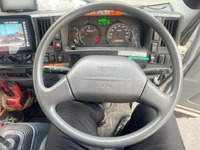 いすゞフォワードユニック4段中型（4t）[写真32]