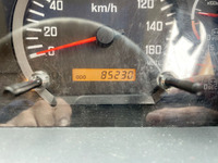 いすゞフォワードユニック4段中型（4t）[写真33]