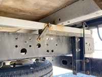 日野デュトロ平ボディ小型（2t・3t）[写真16]