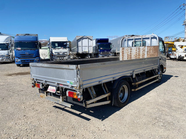 日野デュトロ平ボディ小型（2t・3t）[写真02]