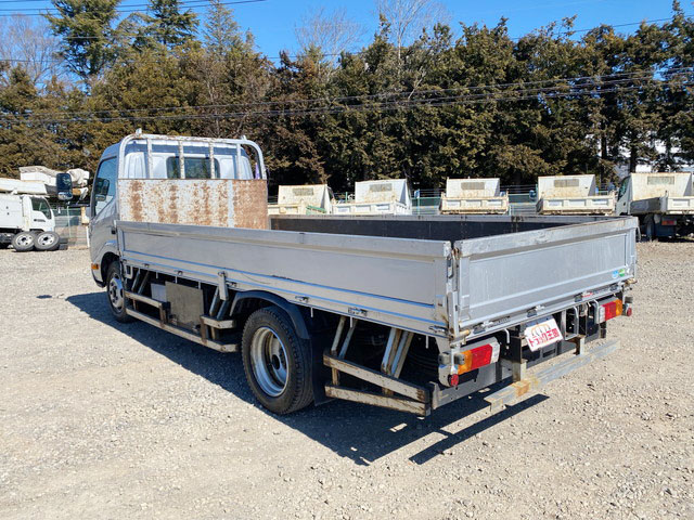 日野デュトロ平ボディ小型（2t・3t）[写真04]