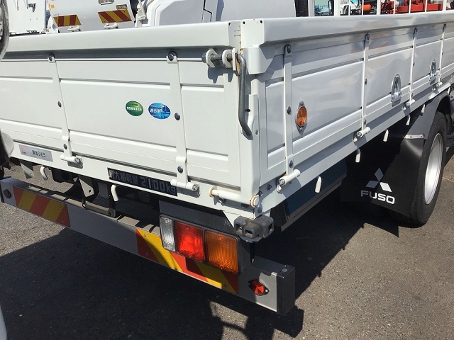 三菱ふそうファイタークレーン4段中型（4t）[写真04]