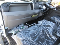 三菱ふそうキャンターアルミウイング小型（2t・3t）[写真17]