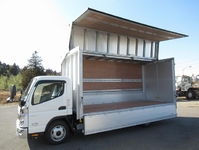 三菱ふそうキャンターアルミウイング小型（2t・3t）[写真26]