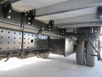 三菱ふそうキャンターアルミウイング小型（2t・3t）[写真33]