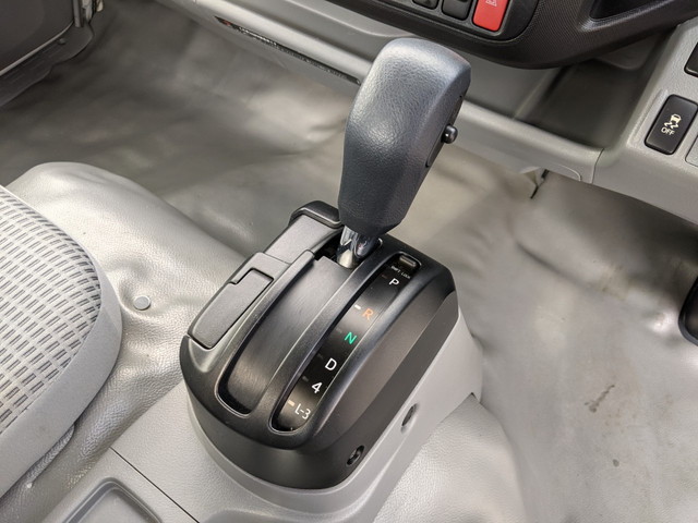 トヨタダイナ平ボディ小型（2t・3t）[写真24]