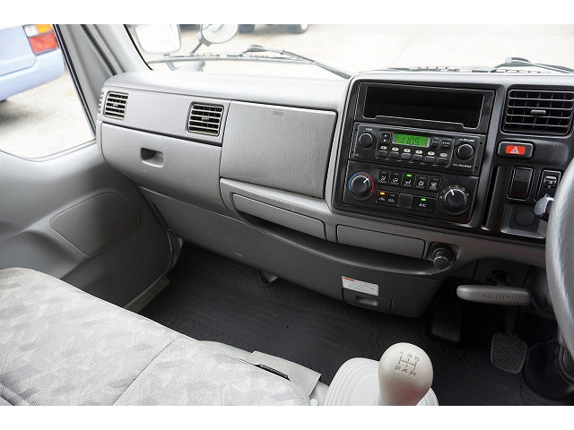 マツダタイタンダッシュ幌車小型（2t・3t）[写真30]