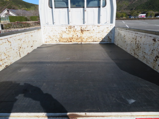 いすゞエルフダブルキャブ（Wキャブ）小型（2t・3t）[写真25]