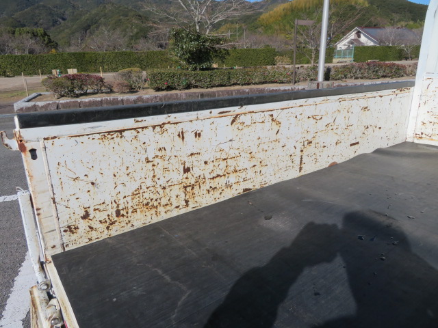 いすゞエルフダブルキャブ（Wキャブ）小型（2t・3t）[写真27]