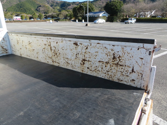 いすゞエルフダブルキャブ（Wキャブ）小型（2t・3t）[写真28]