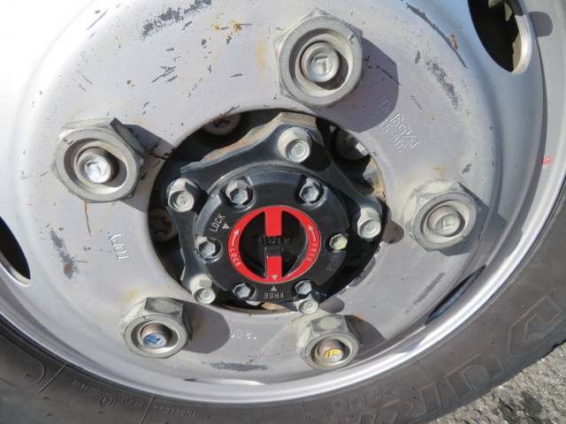 いすゞエルフダブルキャブ（Wキャブ）小型（2t・3t）[写真36]