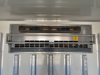 いすゞエルフ冷凍車（冷蔵車）小型（2t・3t）[写真14]