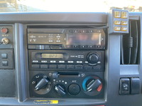 いすゞエルフ冷凍車（冷蔵車）小型（2t・3t）[写真34]